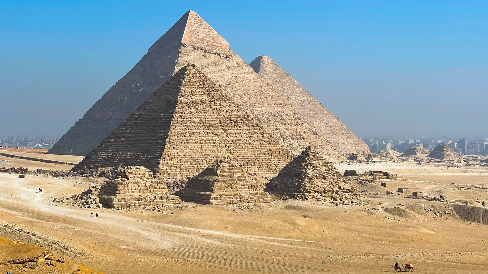Great Pyramids by Mr. Wanderer The great pyramids of Egypt in Giza.
