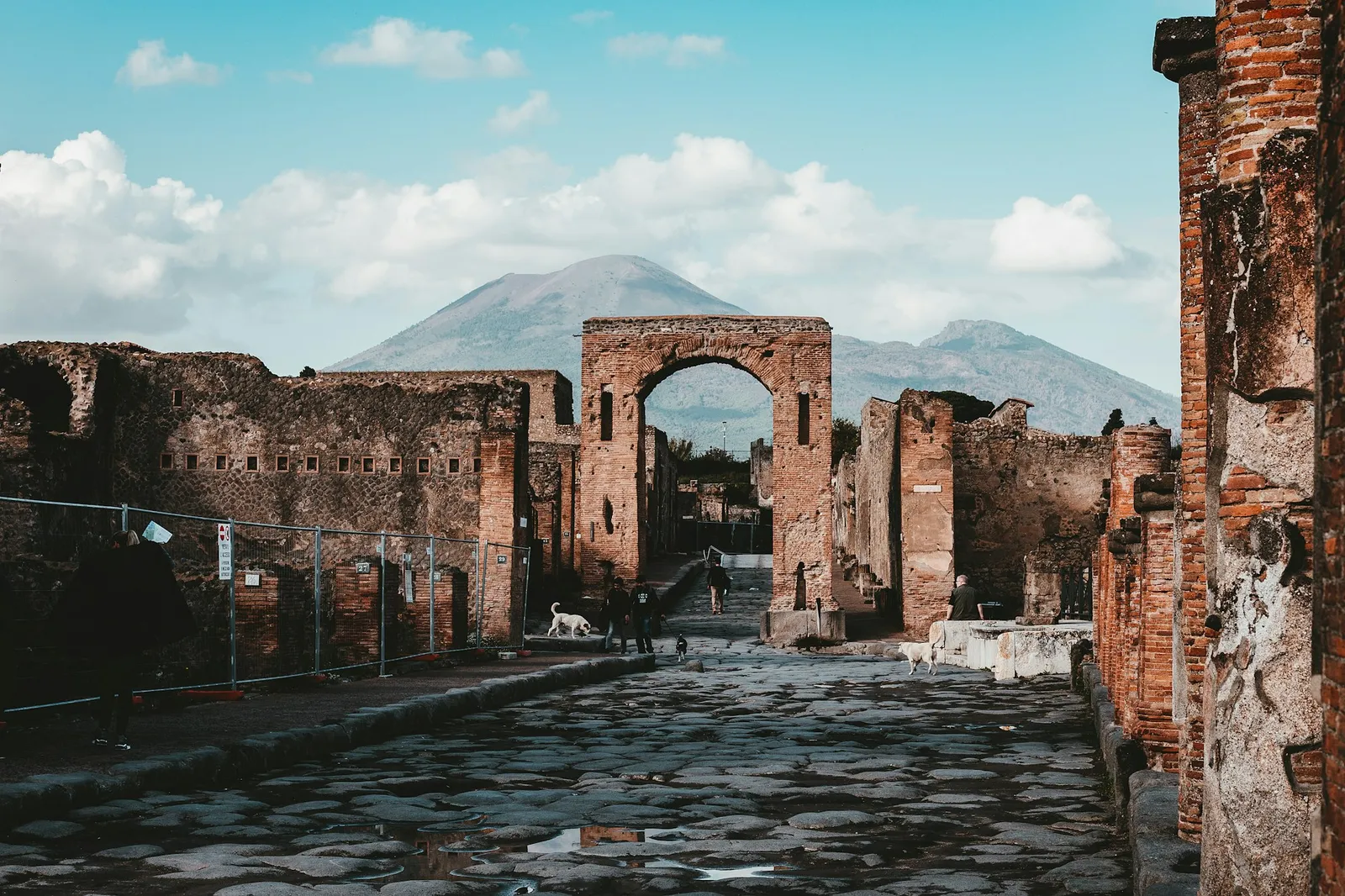 Photo by Andy Holmes / Unsplash Back in November 2016, my Fiancée and I headed to the Pompeii Excavation Site. I had been here when I was 15, back in 2005, but they’ve opened up SO MUCH more of the site since - I wasn’t prepared for the huge walk around the site haha, very warm day too. I’ve used one of Annie Spratt’s presets to give this photo a bit of extra depth, looks pretty good I think!