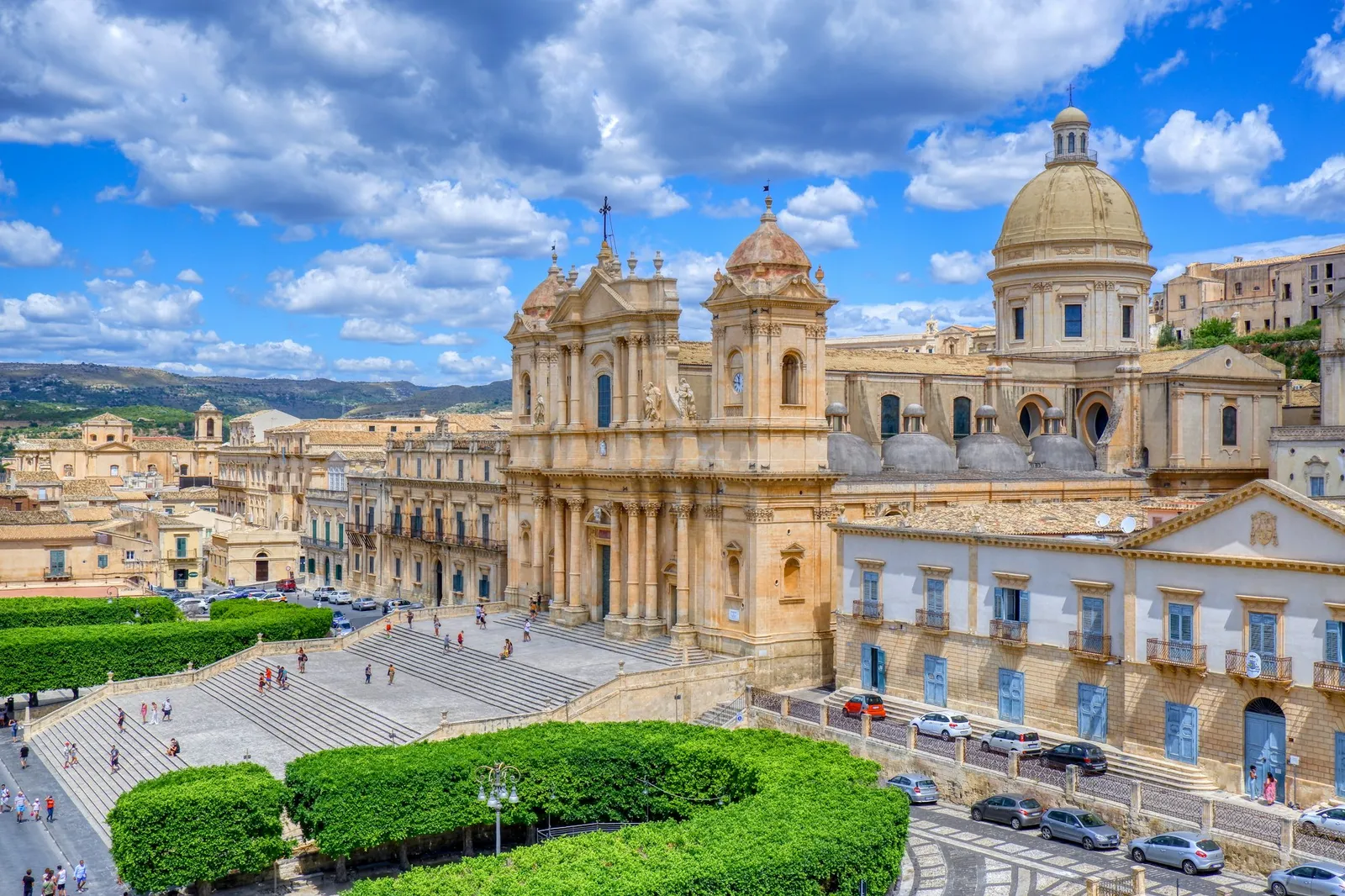 Photo by Antonio Sessa / Unsplash