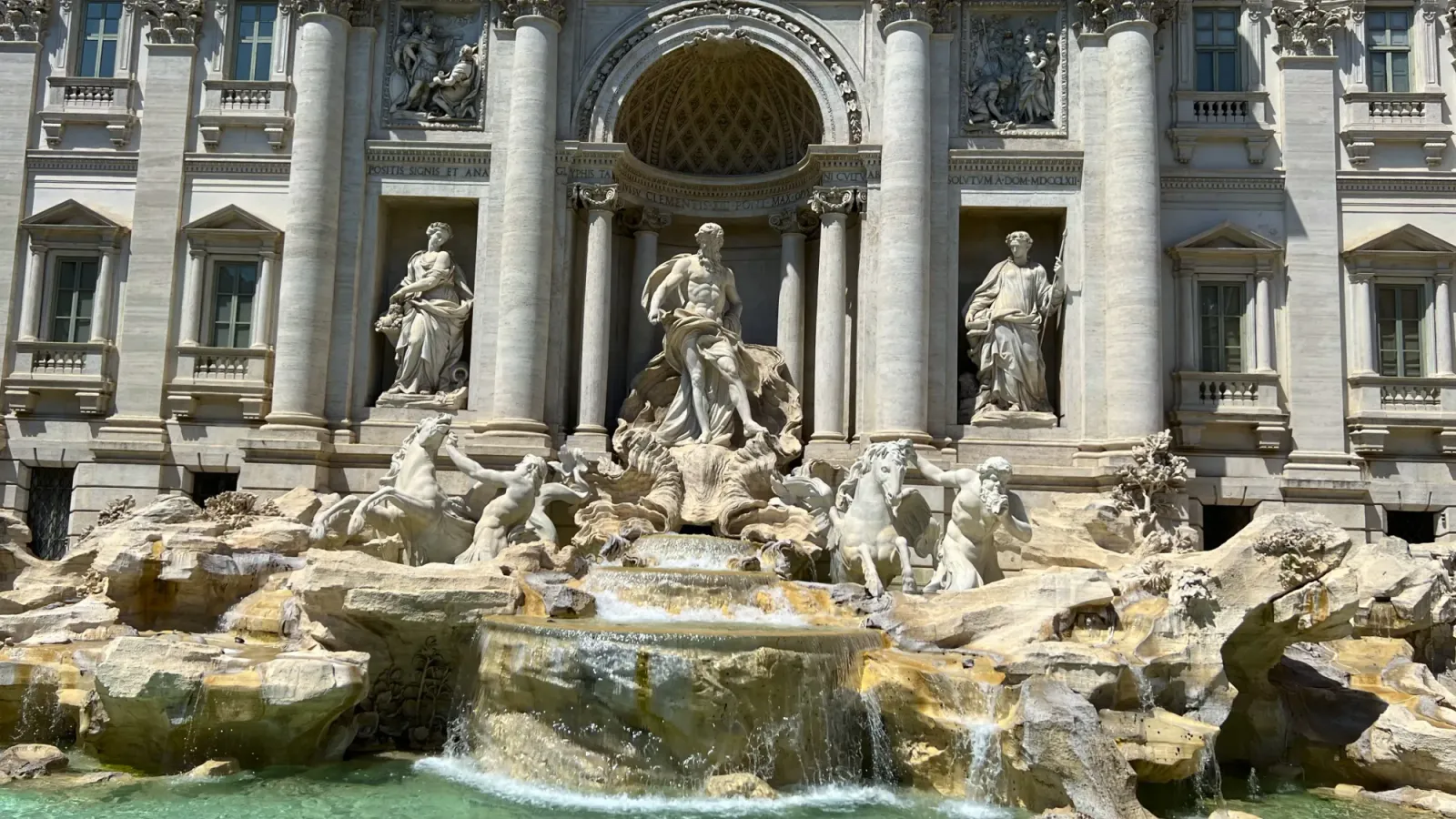 Trevi Fountain by Mr. Wanderer Trevi Fountain.