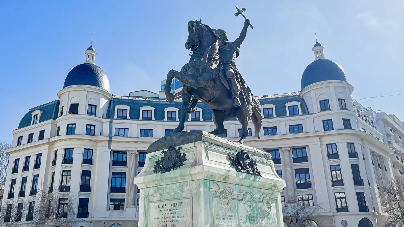 Michael the Brave by Mrs. Wanderer Statue of Man riding a horse atop a marble pedastal